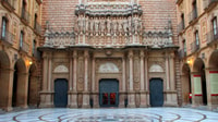 Montserrat, Morning or Afternoon Half-Day Trip with Pickup - Housity