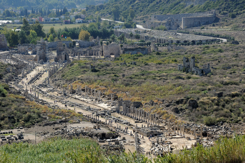 Van Antalya: dagtocht langs oude Romeinse locaties