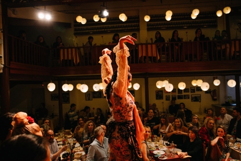 Barcelona: flamencoshow met tapasdinerStandaard Optie: