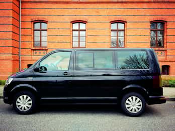 Berlin: Private Van-Tour auf Englisch mit Mittagessen Berlin: Private Van-Tour auf Englisch mit Mittagessen