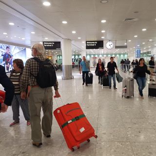 Privater Transfer vom Flughafen Porto zum Hotel/Unterkunft