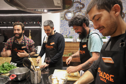 Lisbona: Corso di cucina portoghese per principiantiLisbona: lezione di cucina portoghese per principianti