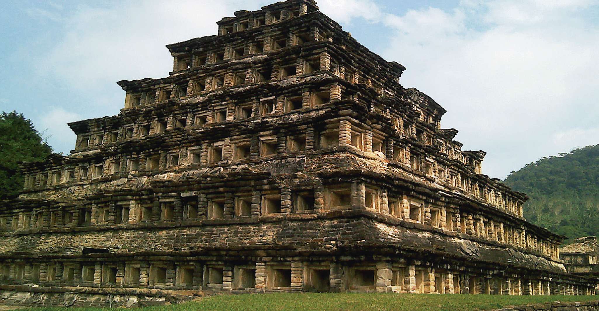 Da Veracruz, Tajin & Papantla Tour. Fast Way - Hizvo