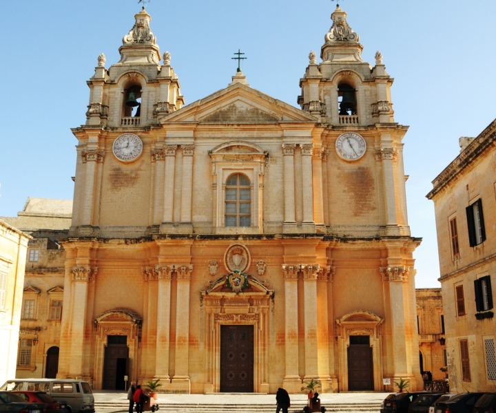 From Valletta: Rabat, Mdina, & San Anton Gardens Tour