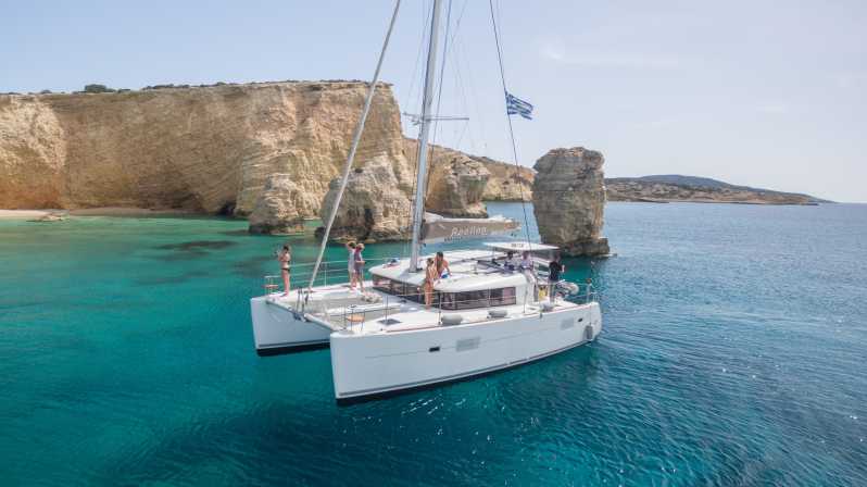 Naxos: Catamaran Sailing Cruise with Swim Stops and Lunch