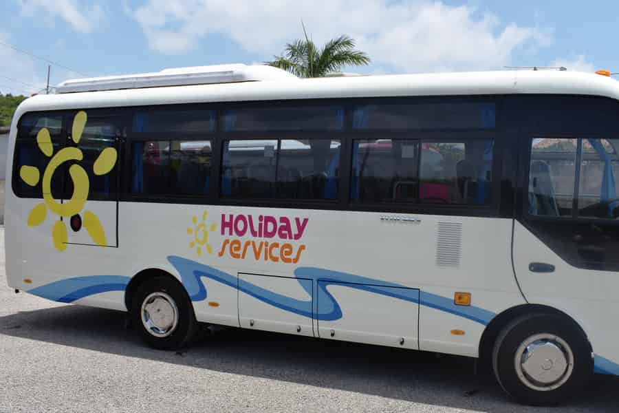 Montego Bay: MBJ Flughafentransfer zu den Hotels. Foto: GetYourGuide