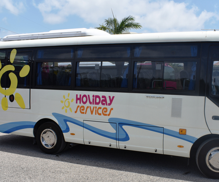 Montego Bay: MBJ Airport Tranfers to All Hotels Islandwide