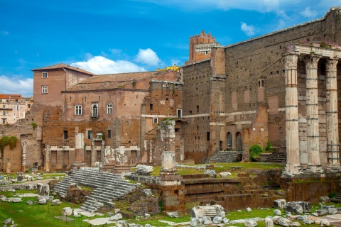 Rome: visite privée du musée des marchés et des forums impériaux de TrajanRome: visite privée des marchés de Trajan et du musée des forums impériaux