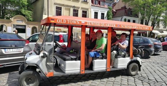 Krakow: Private Sightseeing Tour by Electric Car