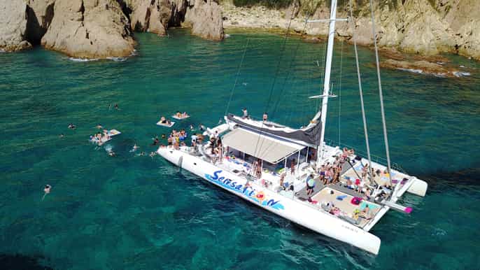 lloret de mar 3.5hour group celebration cruise