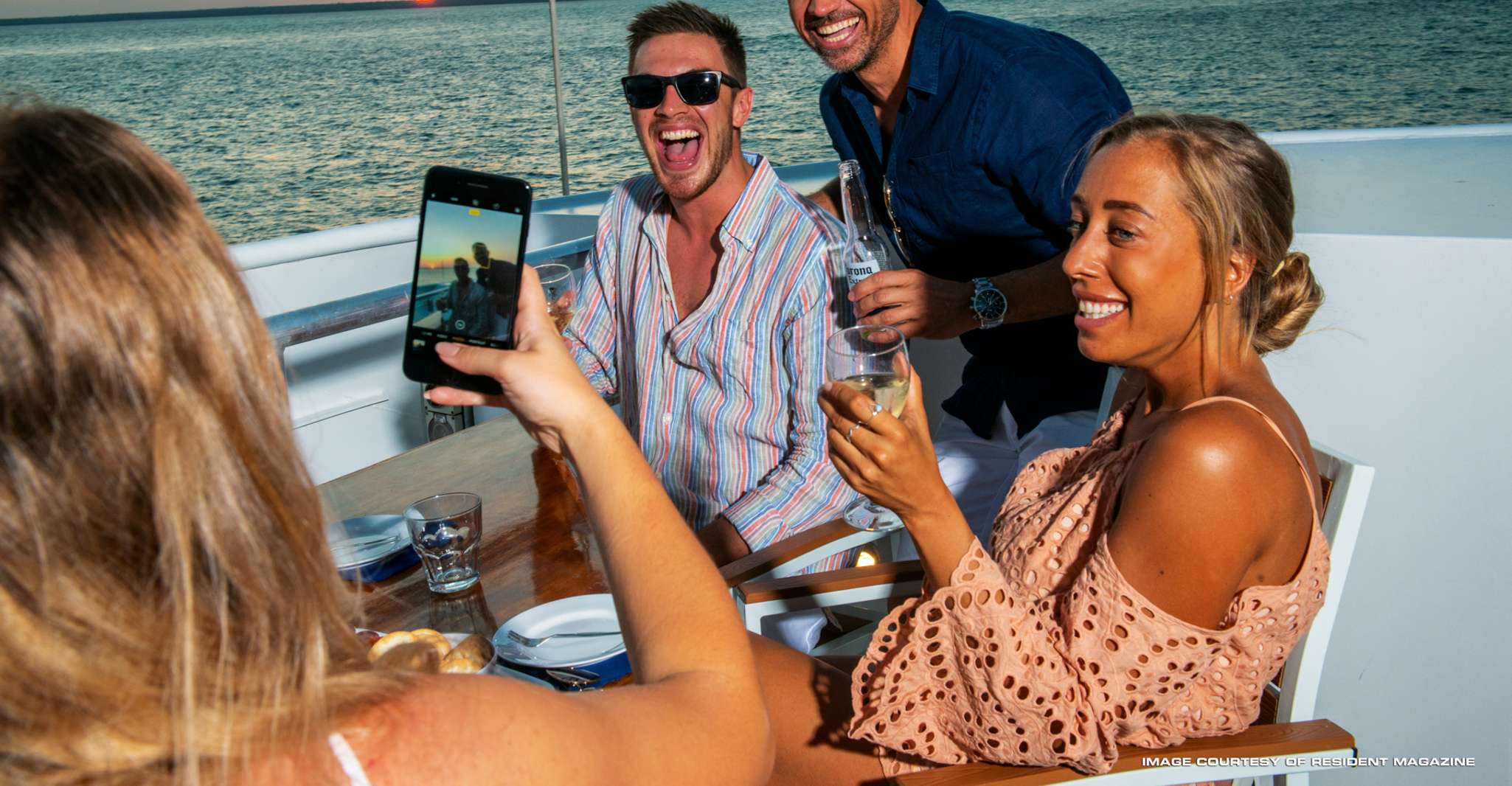 Darwin Harbour, Gaze und Graze Sunset Cruise - Hizvo