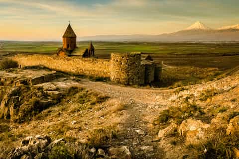 From Yerevan: Khorvirap, Noravank, & Areni Winery Day Trip