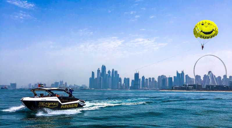 Dubái: paravelismo y tour en barco de la playa JBR