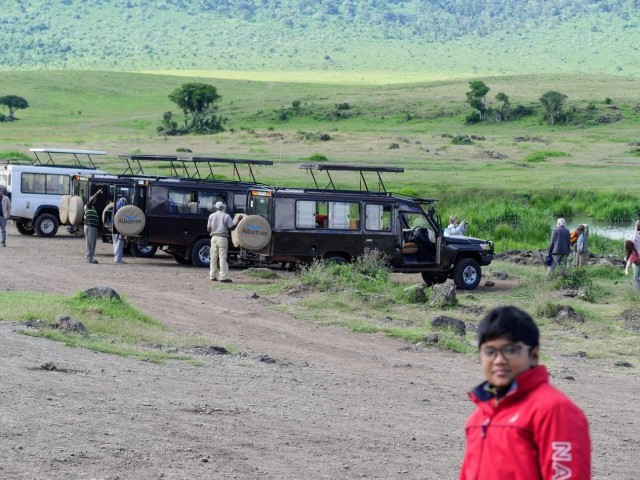 Visit From Arusha Ngorongoro Crater with Nature Tour and Lunch in Karatu, Tanzania