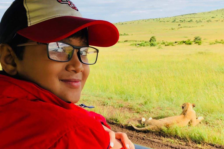 Desde Arusha: cráter del Ngorongoro con recorrido por la naturaleza y almuerzo