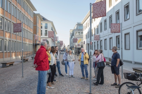 Karlsruhe: stadswandeling met gids en cultuurGedeelde rondleiding in het Duits