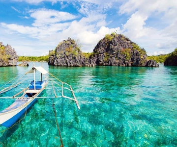 Coron: Coastal Cliffs, Beach & Malcapuya Island Hopping Tour