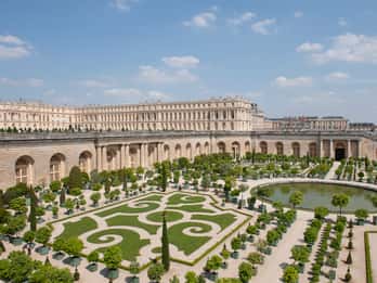 Schloss Versailles: Musikalische Brunnenshow Schloss Versailles: Musikalische Brunnenshow