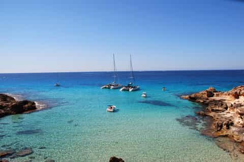 From Palma de Mallorca: 5-Hour Catamaran Cruise