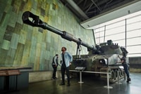 Ottawa, Entrada al Museo Canadiense de Guerra - Hizvo