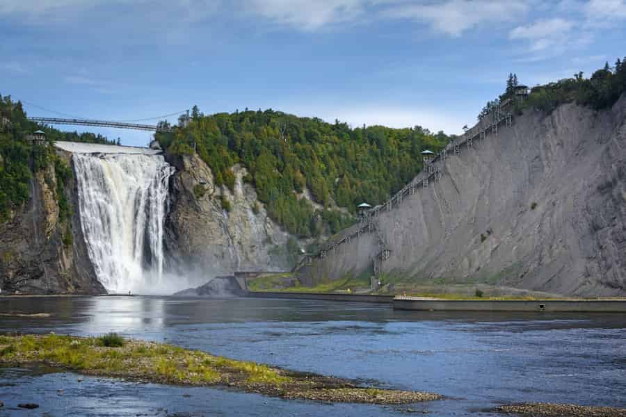 Quebec City: Montmorency Falls Shuttle-Bus-Transfers. Foto: GetYourGuide