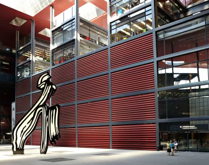 Madrid: Einlass ohne Anstehen zum Museo Reina Sofía | GetYourGuide