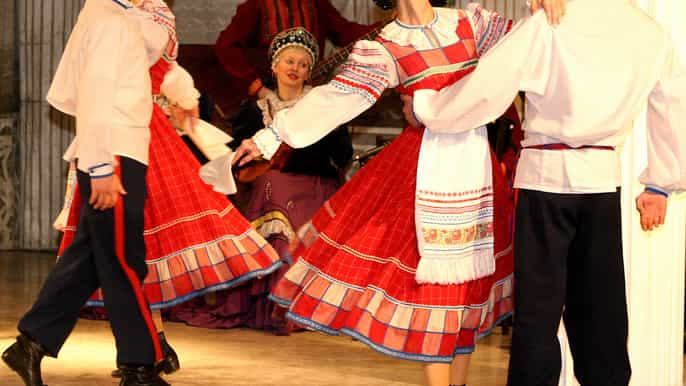 st. petersburg folk show experience in nicholas palace