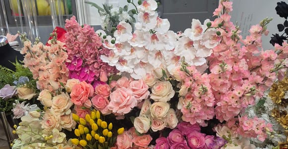 Melbourne: Bloom & Sip Workshop with Mocktails