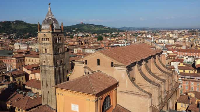 bologna tour della cattedrale di san petronio e terrazza panoramica