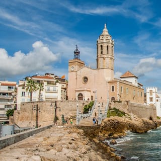 Z Barcelony: całodniowa wycieczka do Tarragony i Sitges z odbiorem