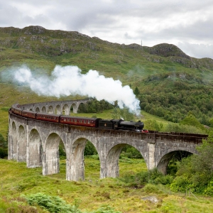 From Edinburgh: 2-Day Highlands Tour with Hogwarts Express