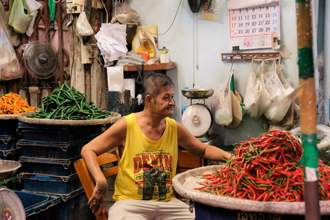 Old Bangkok Temples and Markets by Tuk TukShared Tour