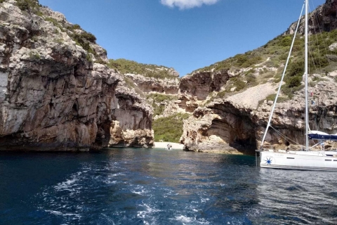 Depuis Milna ou Supetar : visite des îles et grotte bleueDe Postira : visite des îles et grotte bleue
