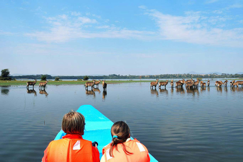 Viagem de 1 dia:Safari a pé na Crescent Island e passeio de barco em Naivasha