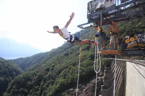 James Bond "Goldeneye" Bungee Jump from the Contra Dam
