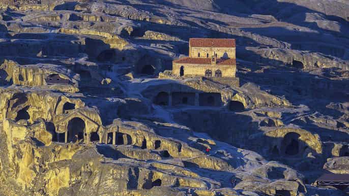 tbilisi guided mtskheta gori and uplistsikhe tour