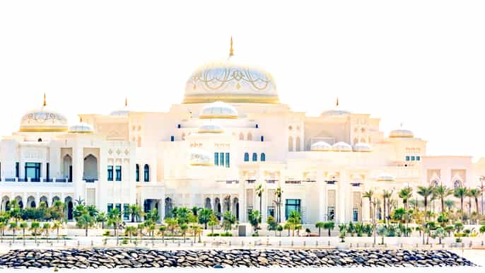 from abu dhabi mosque qasr al watan etihad towers