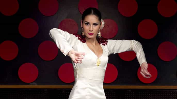 barcelona 4hour tapas evening tour and flamenco show