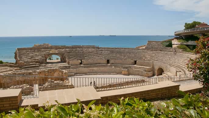 from barcelona private halfday tarragona tour with pickup