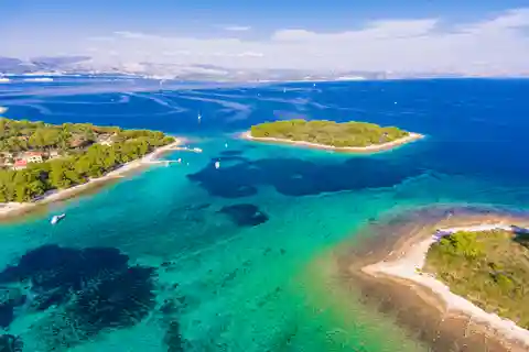 Brač: Private Bootstour zur Blauen Lagune & Trogir