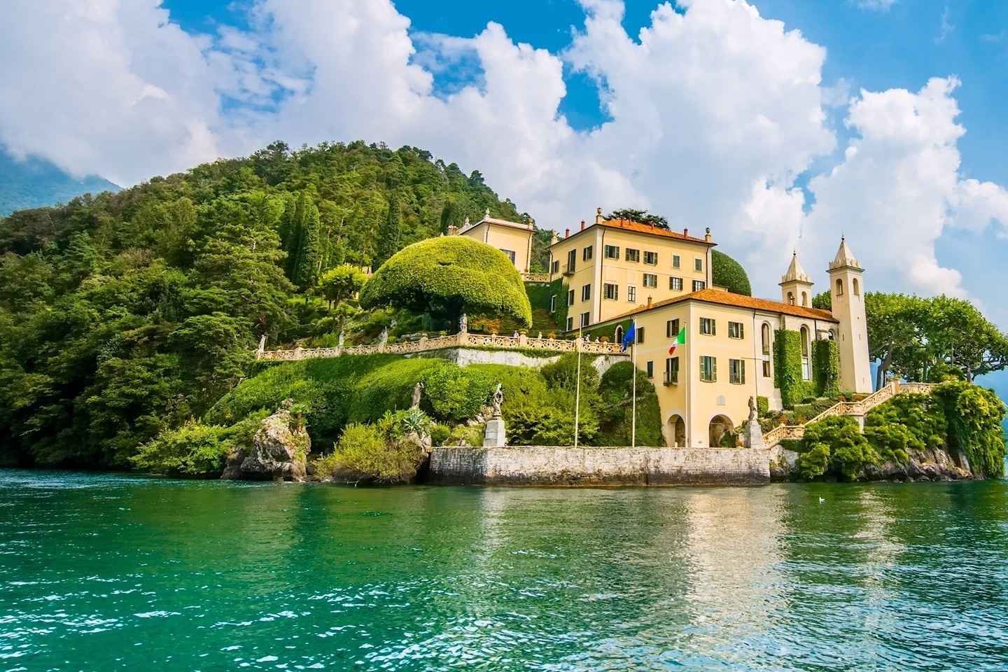 From Milan: Lake Como, Bellagio & Varenna with Private Boat - From Largo Cairoli