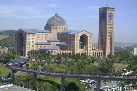 De São Paulo: Visita a Catedral de Aparecida