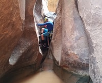 Aus Moab, halbtägiges Canyoneering-Abenteuer im Entrajo Canyon - Hizvo