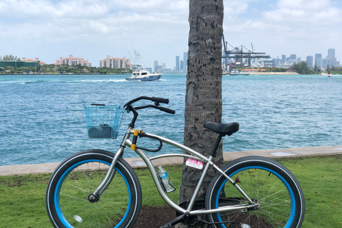 Miami: wypożyczalnia rowerów Fat Tire Beach w South BeachWynajem na 2 godziny