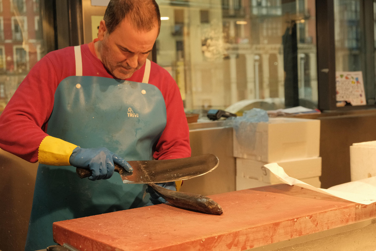 Bilbao: Pintxos & Basque Flavours Food Tour with Tastings