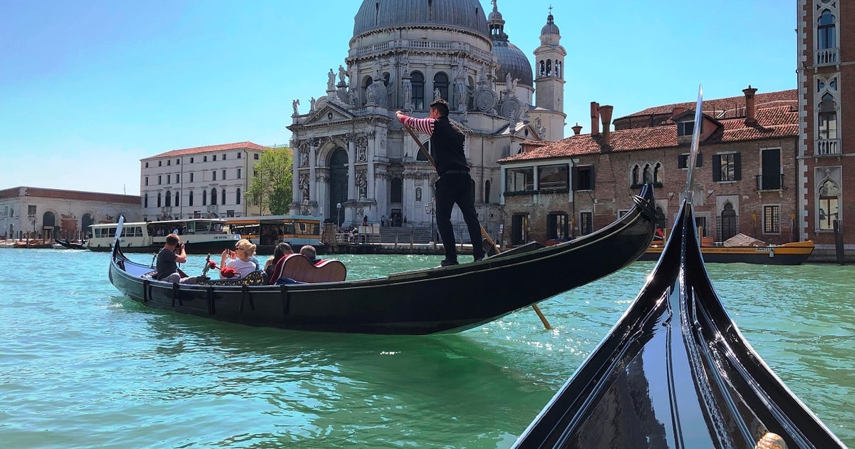 タペストリー 運河とゴンドラ 黒フレーム 148.jpg