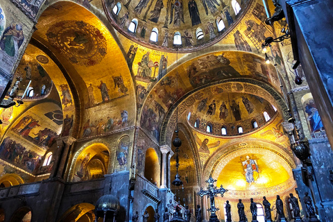 Venice: St. Mark’s Basilica and Gondola Combo Tour German Tour
