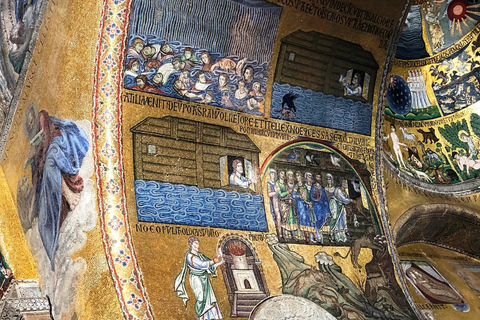 Venice: St. Mark’s Basilica and Gondola Combo Tour German Tour