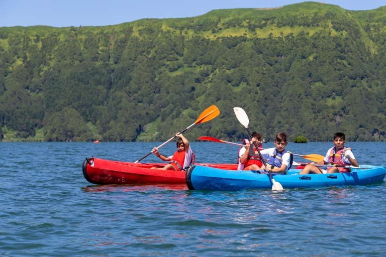 Île de São Miguel : location de kayak à Sete Cidades1 heure de location de canoë sur Sete Cidades Blue Lake