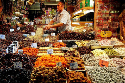 Bosporus-Kreuzfahrt und Zwei-Kontinente-Tour mit lokalem GuideBosphorus Kreuzfahrt und zwei Kontinente Tour